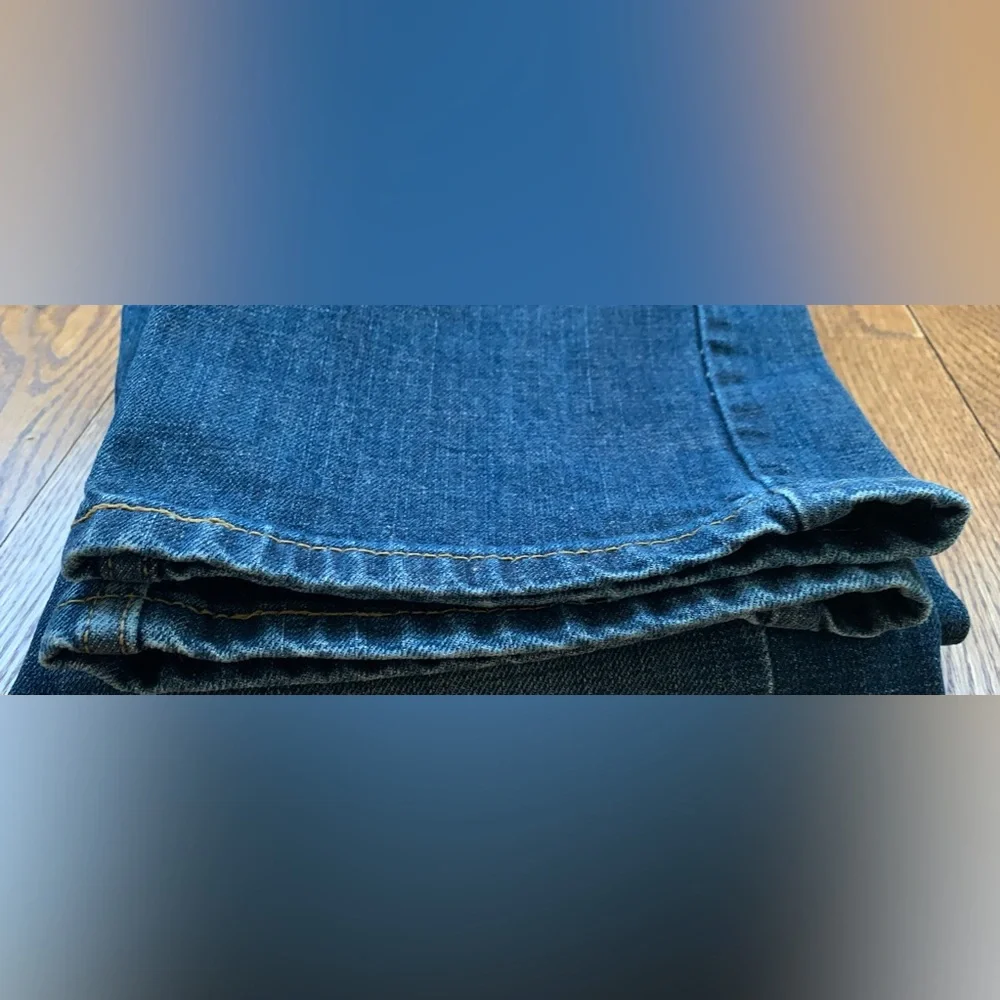 LEVI's Jeans - Picture 6 of 8